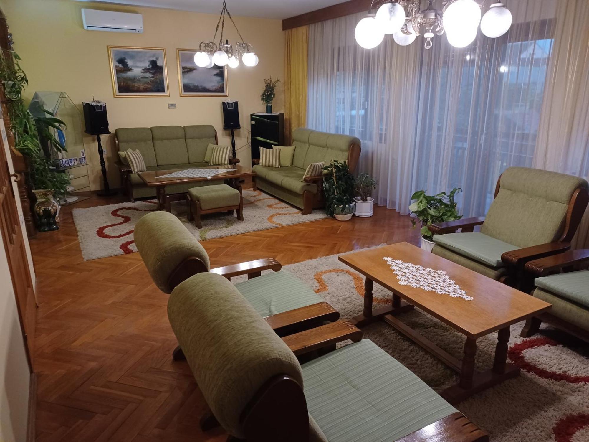 Apartmani La Sa Osijek Habitación foto